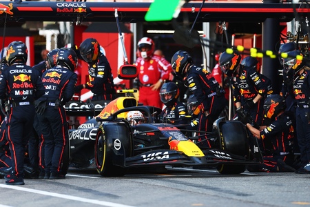 Derfor var der kaos med pitlane-straffene i Monaco